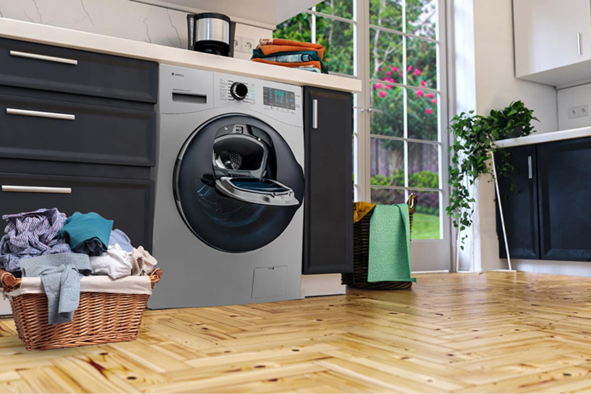 ماشین لباسشویی اسنوا Snowa SWM-84617 در آشپزخانه