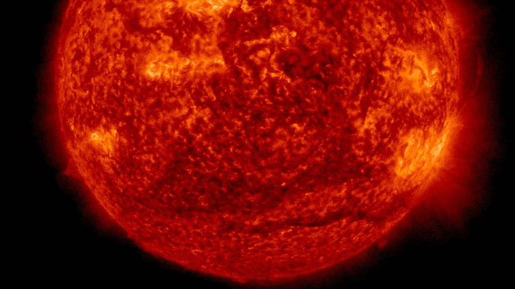 طوفان خورشیدی فوران تاجی تاریک در ۷ سپتامبر ۲۰۲۵