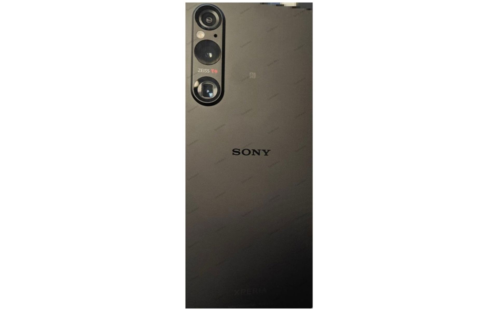 اولین تصویر فاش‌شده Xperia 1 V سونی از نمای پشتی