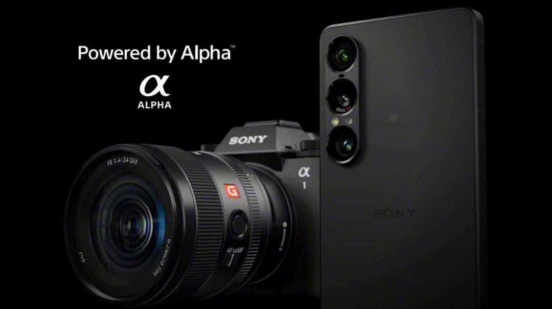گوشی اکسپریا ۱ مارک ۷ / Xperia 1 VII سونی در کنار دوربین