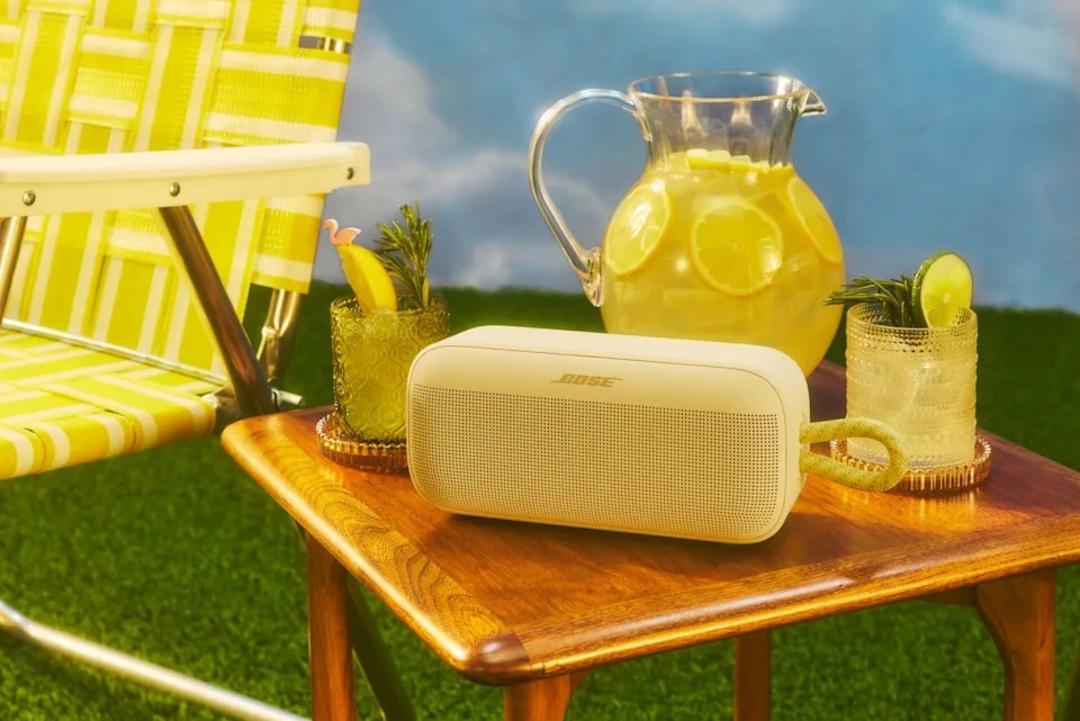 اسپیکر SoundLink Plus بوز در رنگ زرد