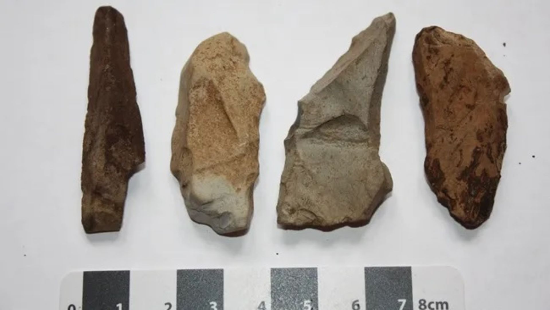 ابزار سنگی متعلق به دوره پارینه‌سنگی در جزیره اسکای