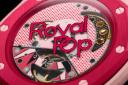 پشت ساعت مچی بچه گانه سواچ Swatch Royal Pop OTTO ROSSO SSX03R100N از نمای نزدیک