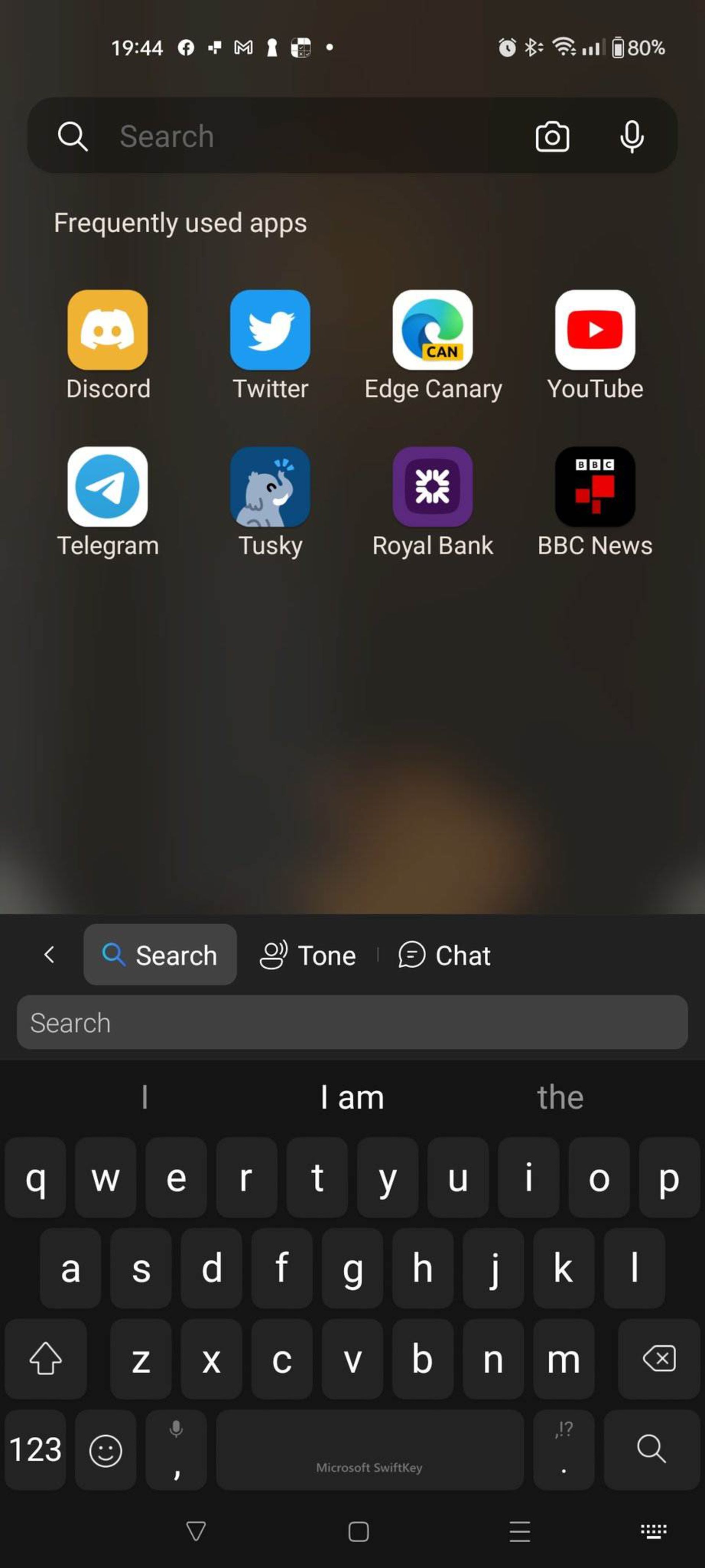 چت بات بینگ در کیبورد Swiftkey