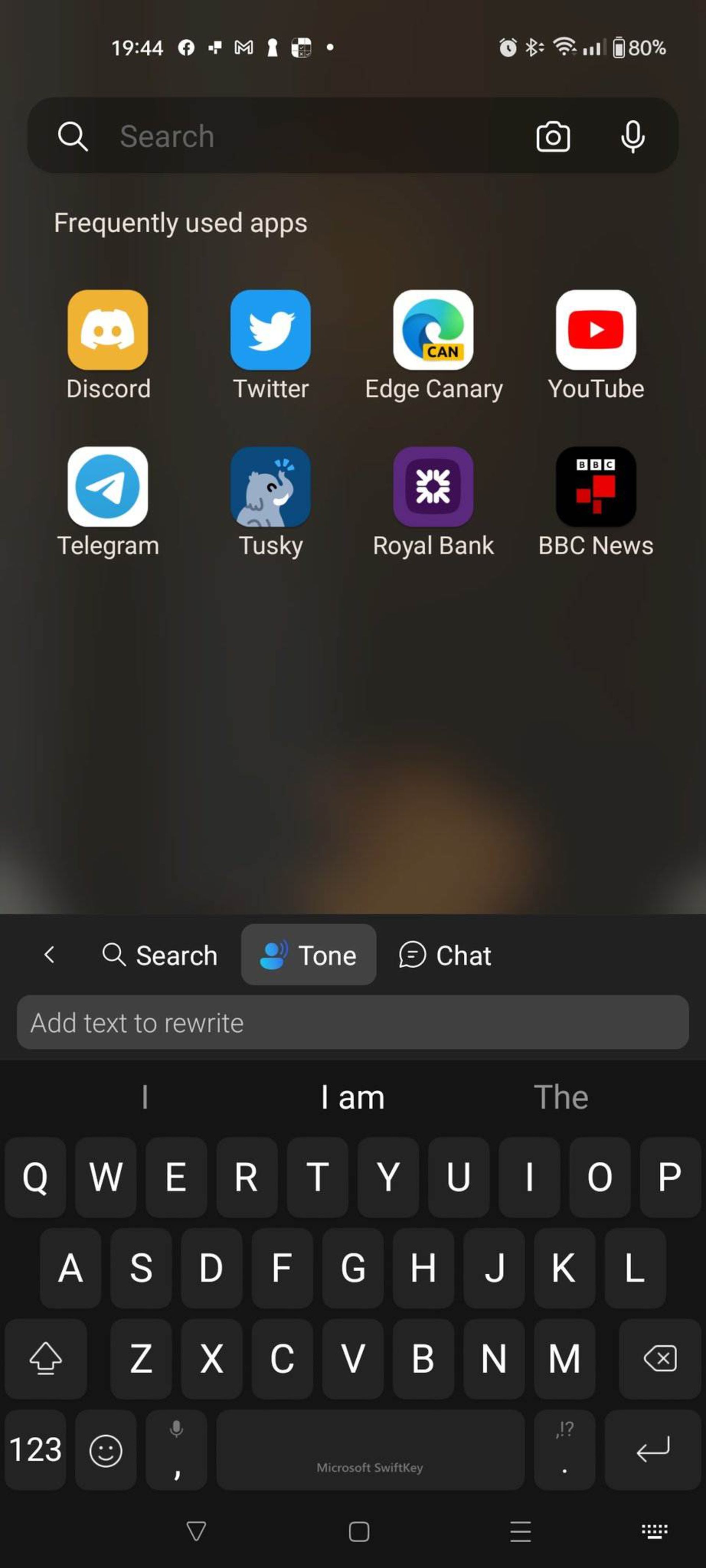 چت بات بینگ در کیبورد Swiftkey