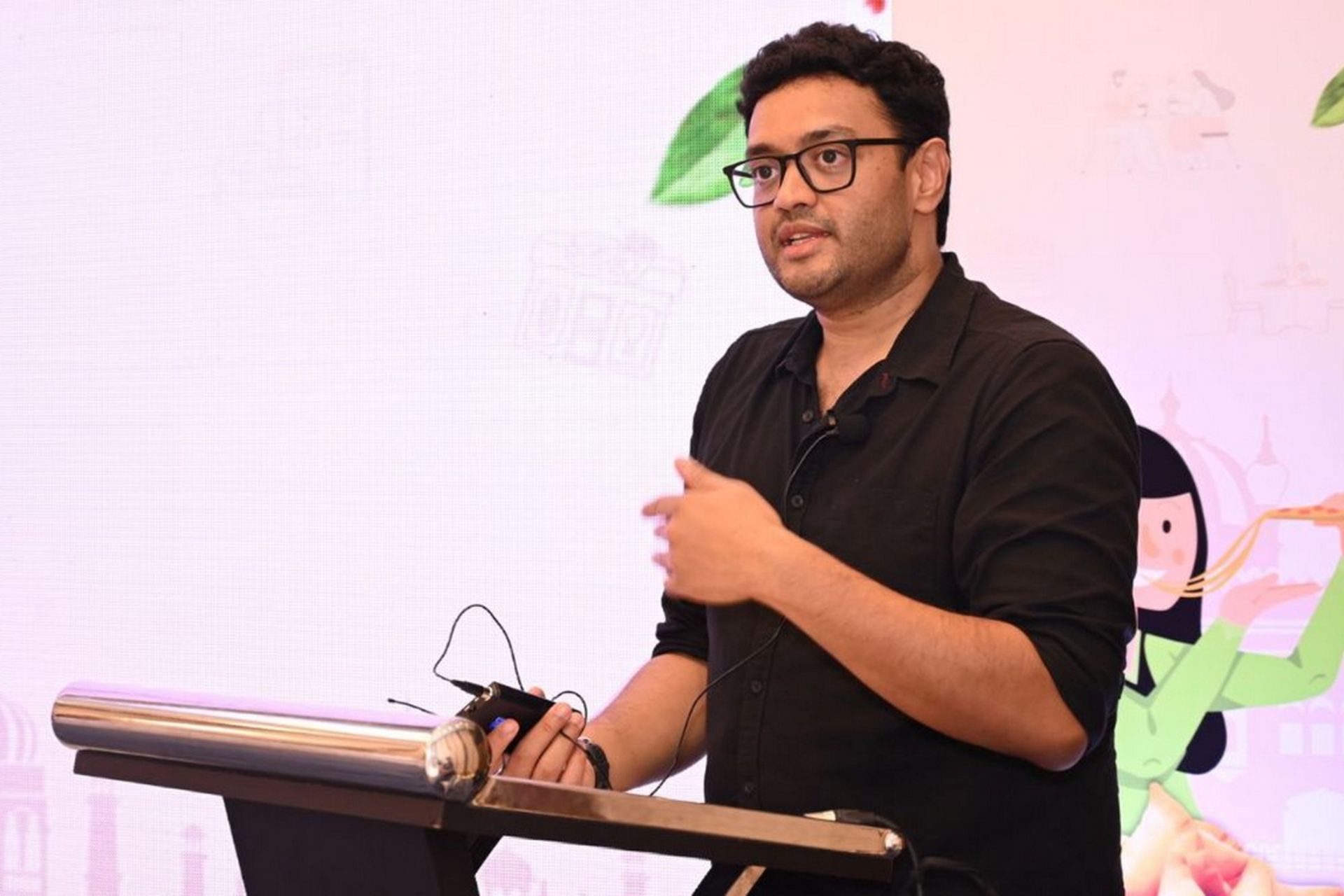 سریهارشا ماجتی مدیرعامل استارتاپ تحویل غذای سوییگی