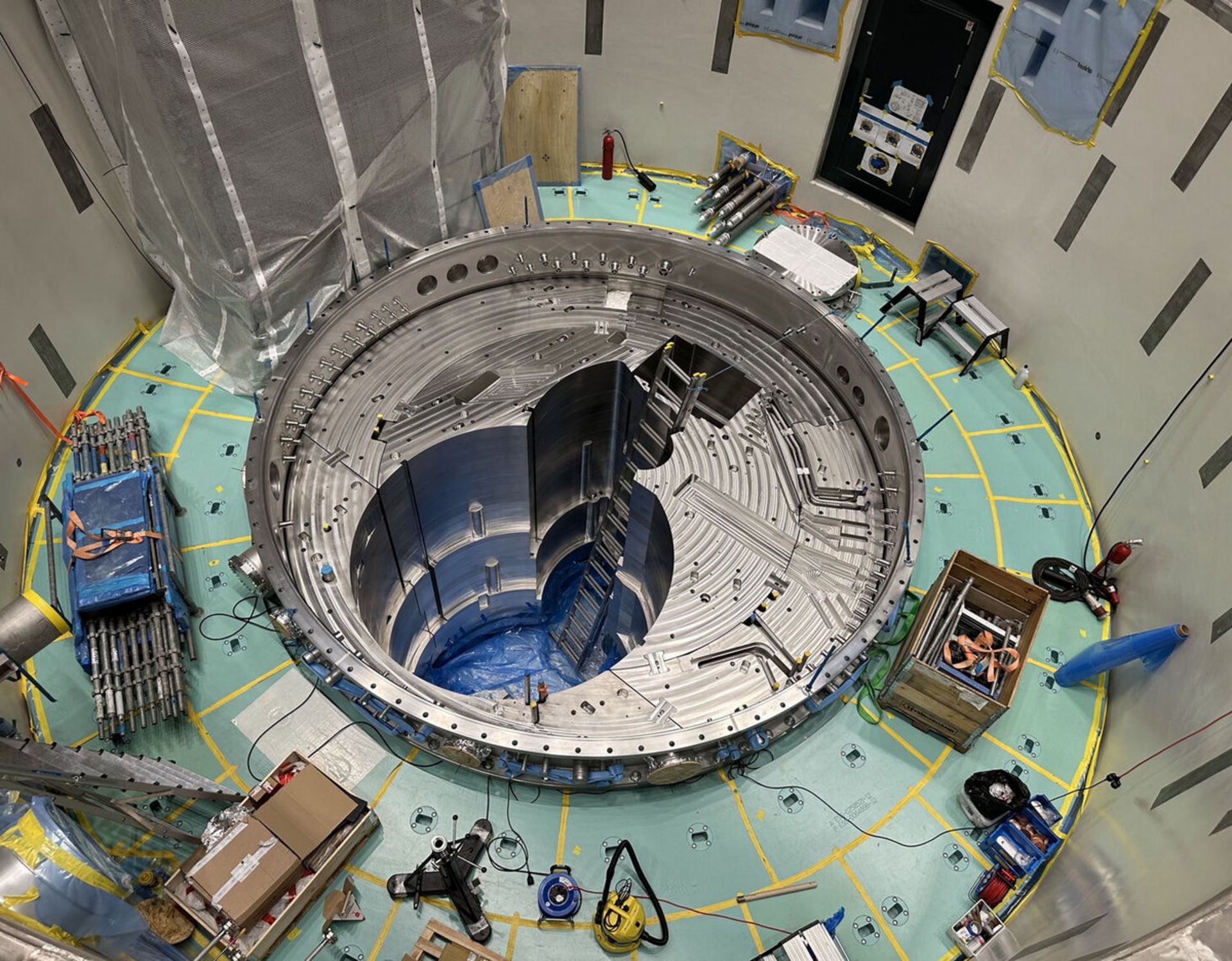 شیلد داخلی منولیت ESS