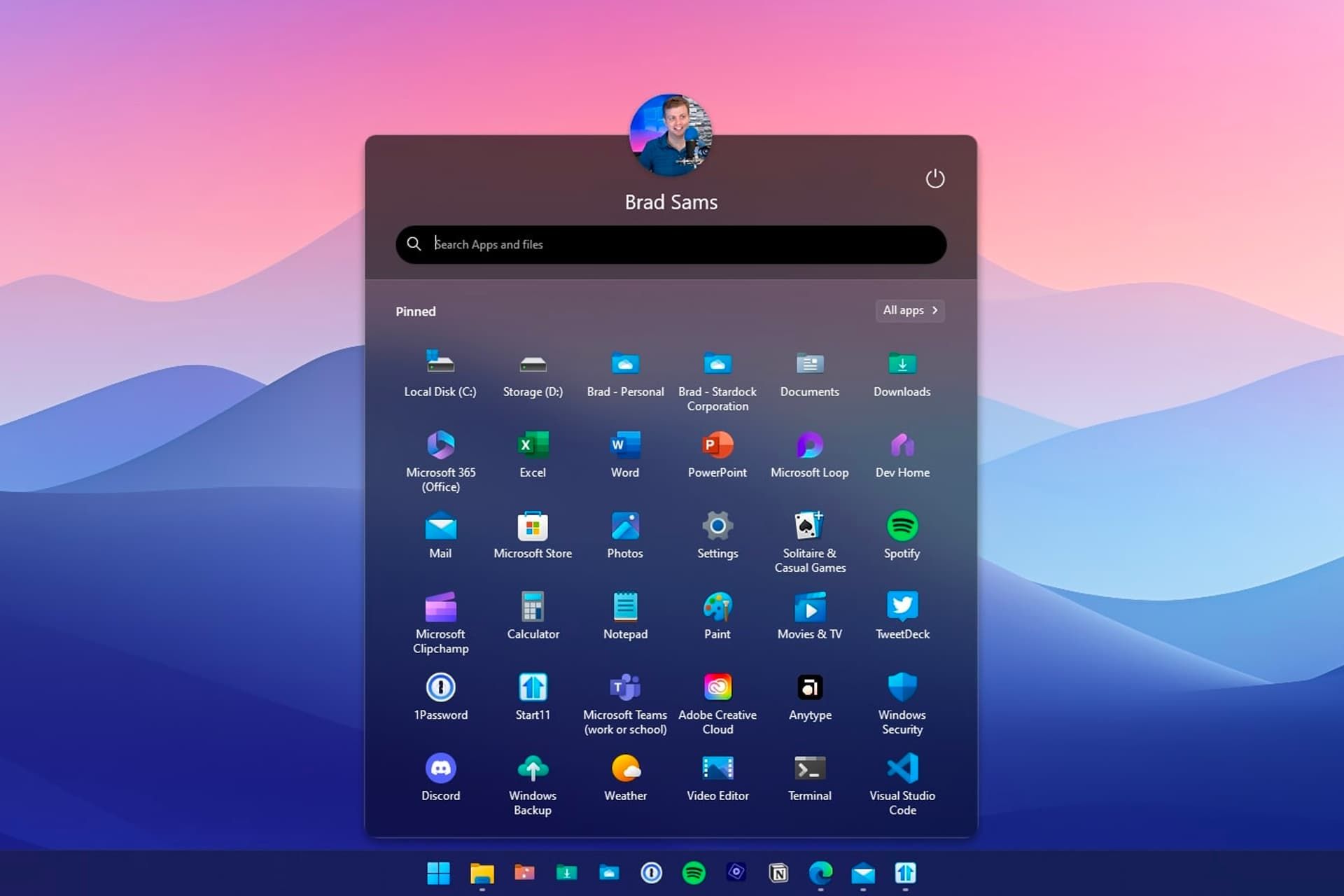 منوی استارت شبیه ویندوز ۱۲ در ویندوز ۱۱ در نرم افزار Taskbar11