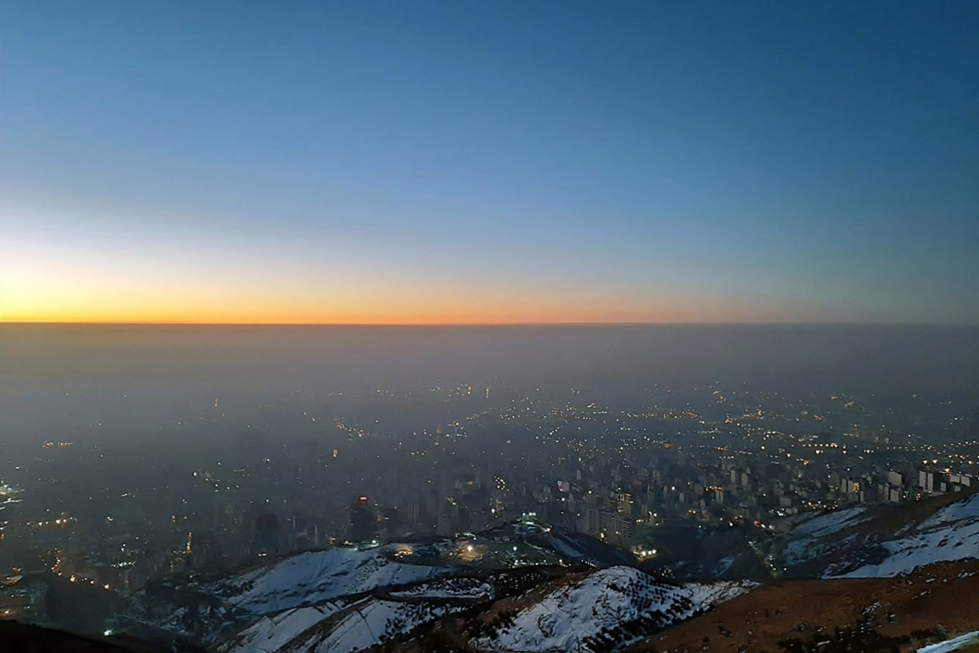 آلودگی هوای تهران در غروب