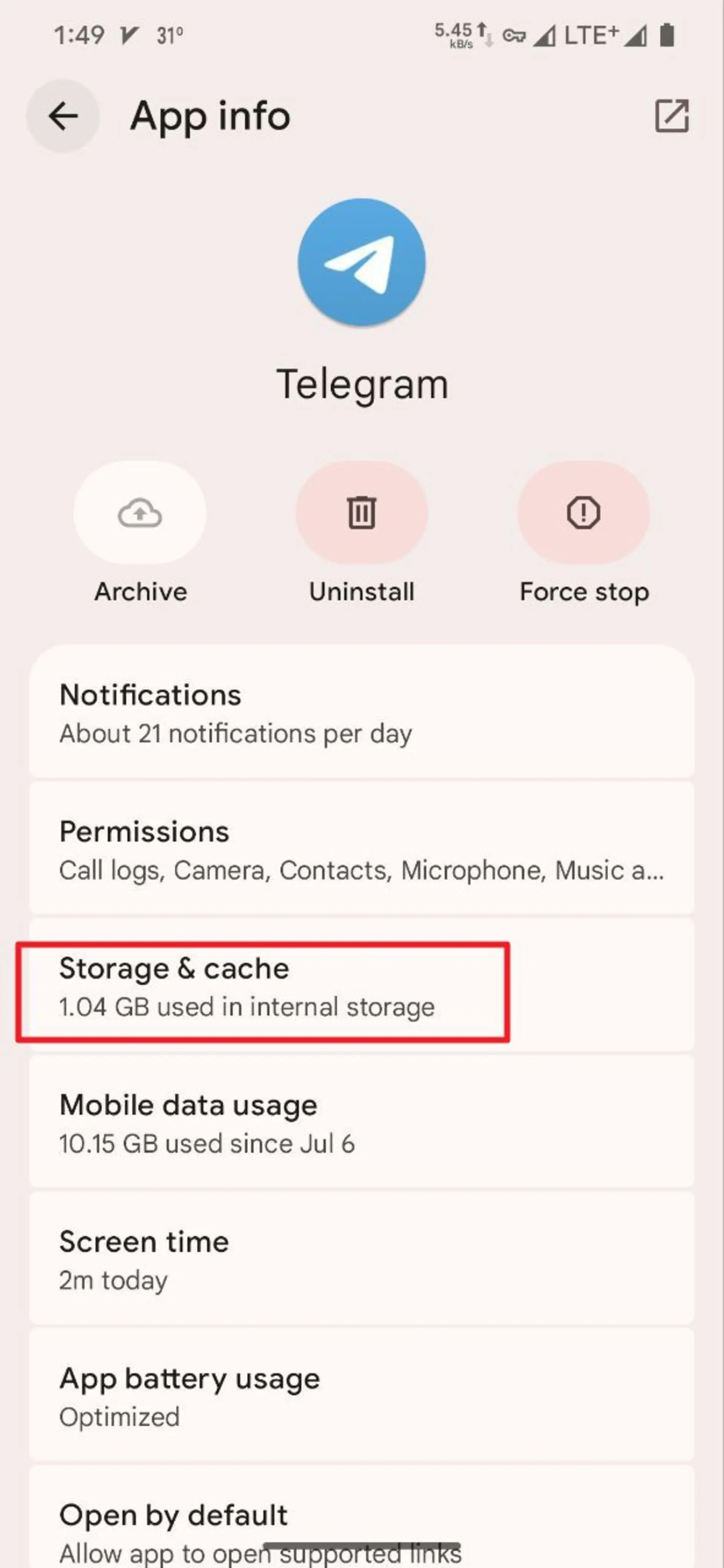 هایلایت شدن بخش Storage and cache در تنظیمات اپ تلگرام اندروید