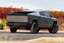 خودرو تسلا سایبرتراک Tesla Cybertruck نمای پشت