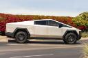 خودرو تسلا سایبرتراک Tesla Cybertruck نمای جانبی