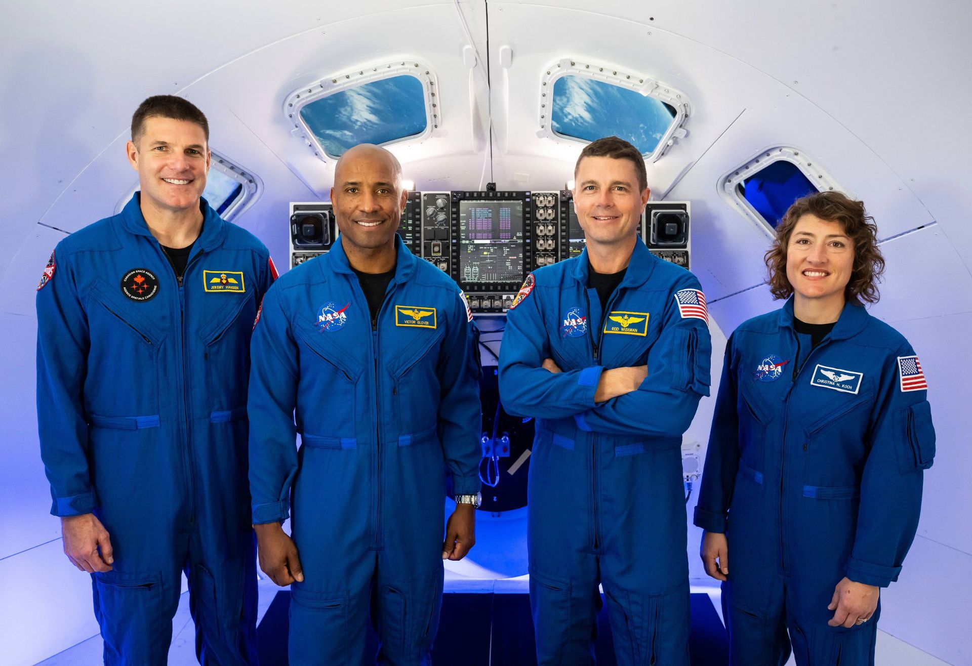 فضانوردان آرتمیس ۲ در شبیه‌ساز کپسول اوراین