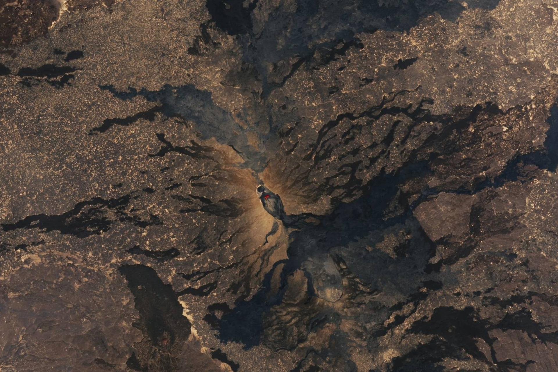 نمای آتشفشان هایلی گوبی در اتیوپی از فضا