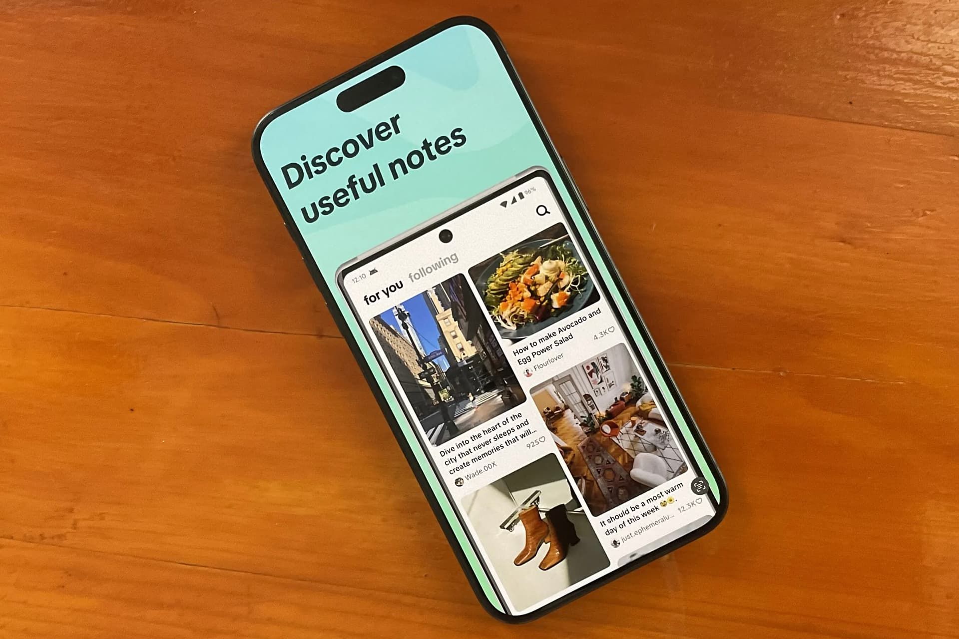 نرم افزار تیک تاک نوتس / TikTok Notes در داخل آیفون ۱۵ پرو