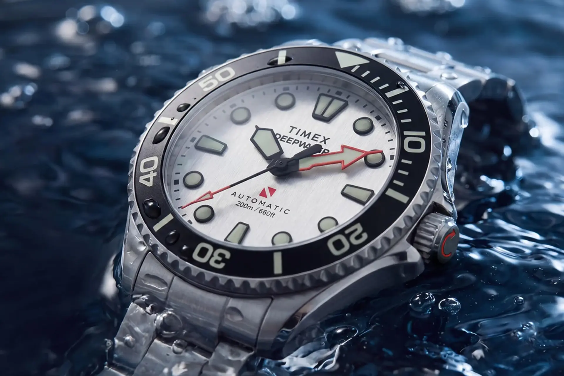 ساعت مچی تایمکس مدل Deepwater Meridian با صفحه سفید و قاب سرامیکی