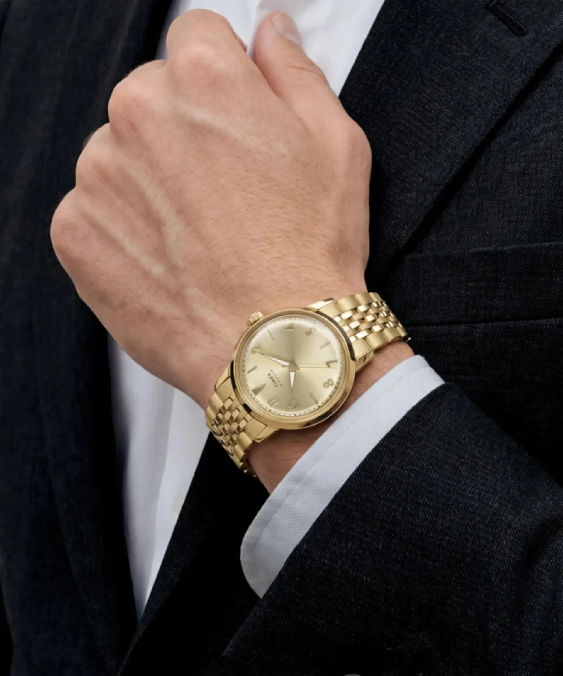 ساعت ملمار کوارتز (Timex Marlin Quartz) با بند و بدنه طلایی