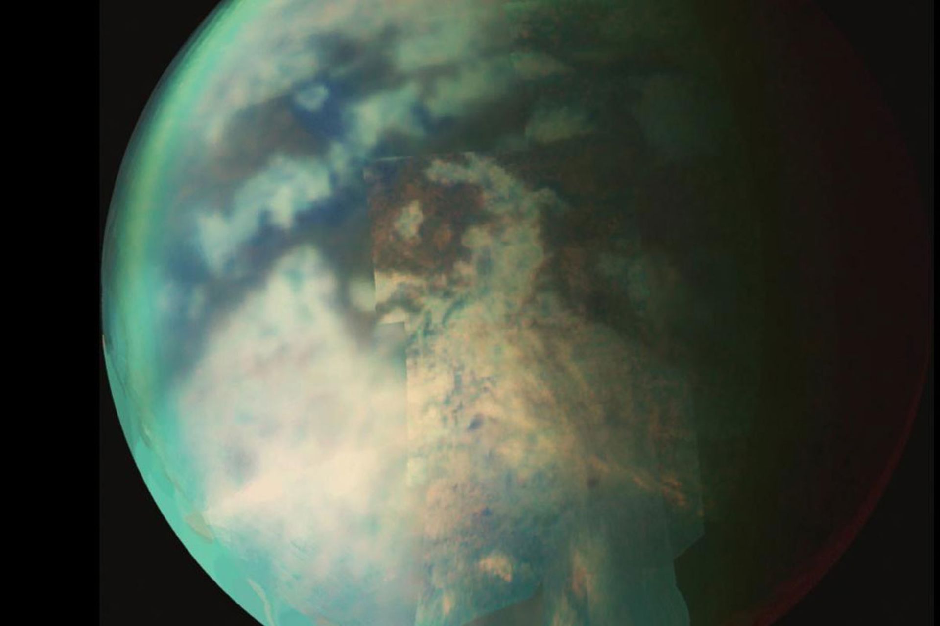 تایتان قمر زحل