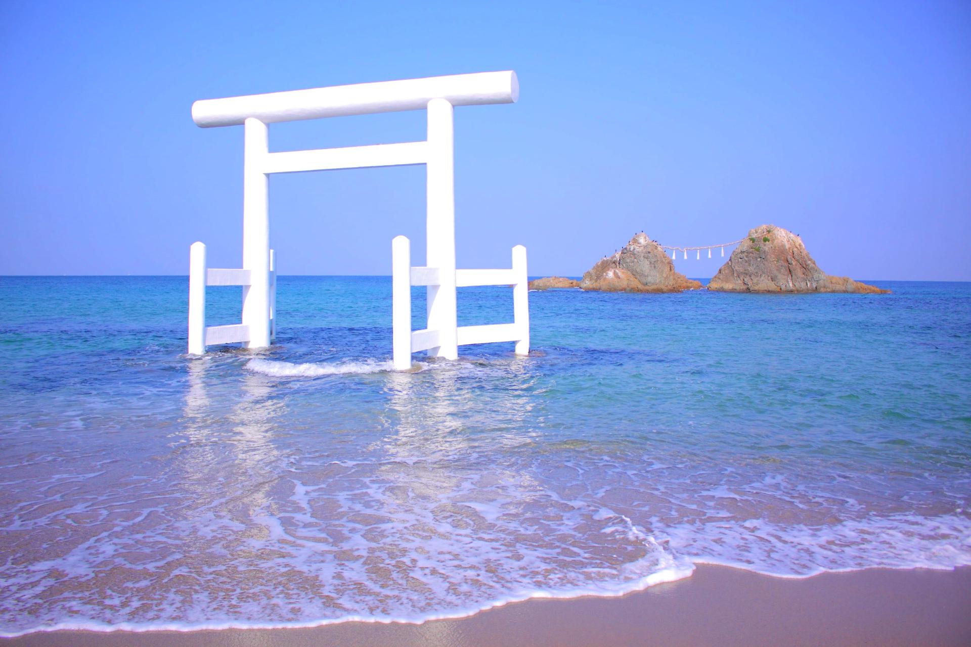 آغاز به‌کار اولین نیروگاه اسمزی آسیا در ژاپن؛ چگونه آب شیرین و شور انرژی پاک تولید می‌کند؟