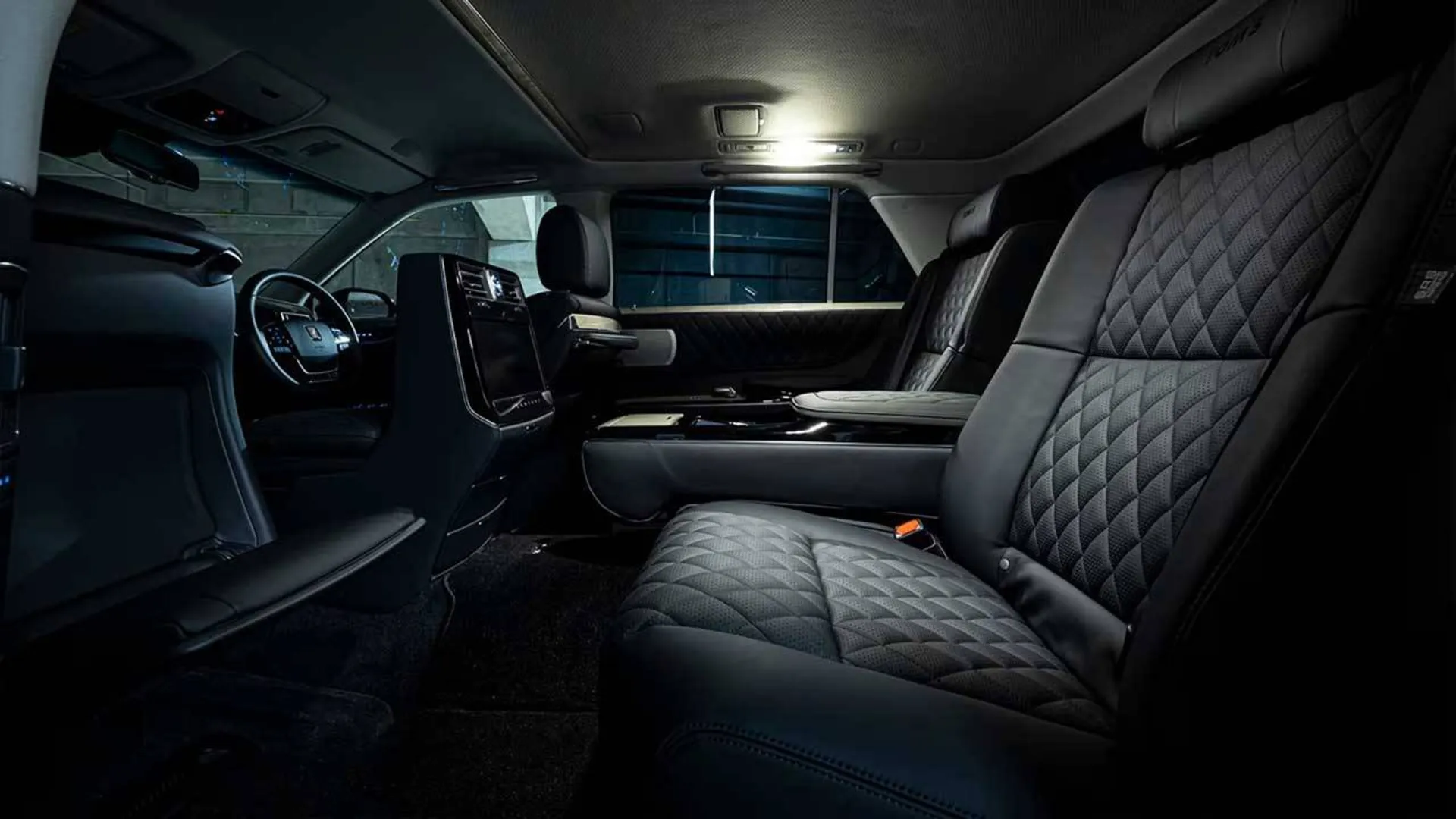 تویوتا سنچوری تامز