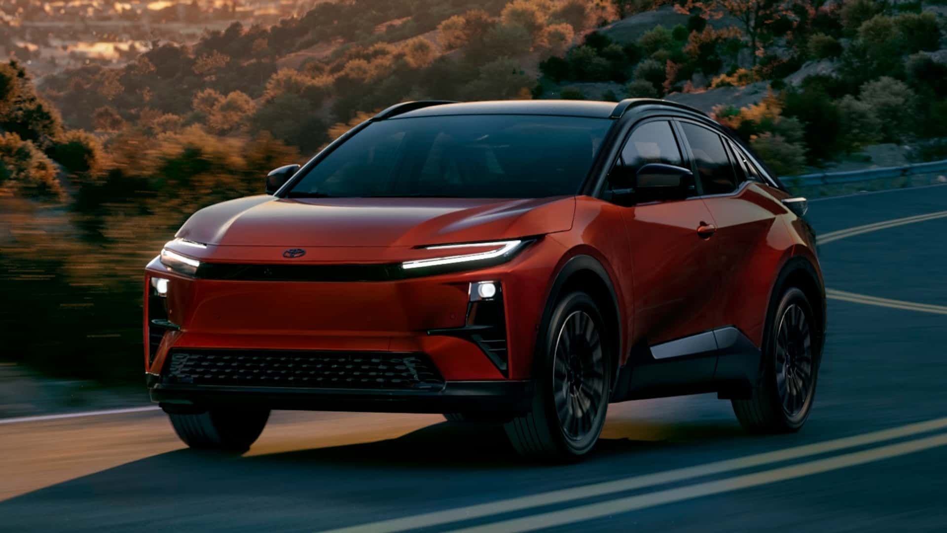 نمای جلویی مدل ۲۰۲۶ تویوتا C-HR