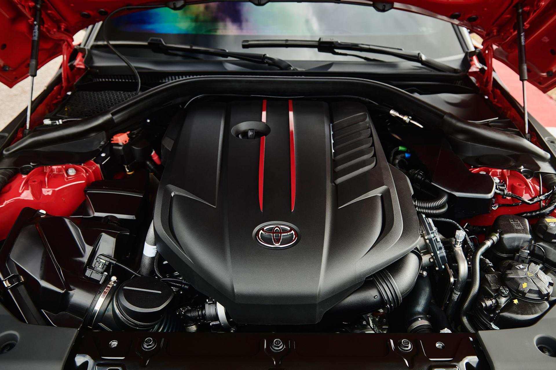 خودرو تویوتا سوپرا جی آر Toyota GR Supra نمای پیشرانه