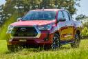 خودرو تویوتا هایلوکس Toyota Hilux SR5 2024 نمای جلوپنجره