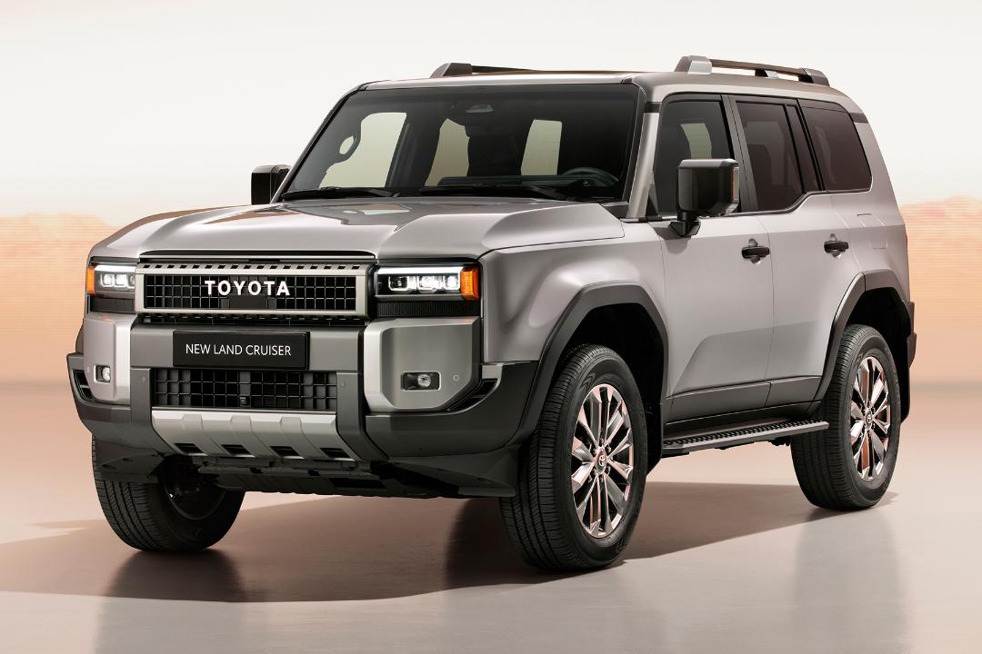 خودرو تویوتا پرادو Toyota Prado J250 2025 نمای جلو و جانبی