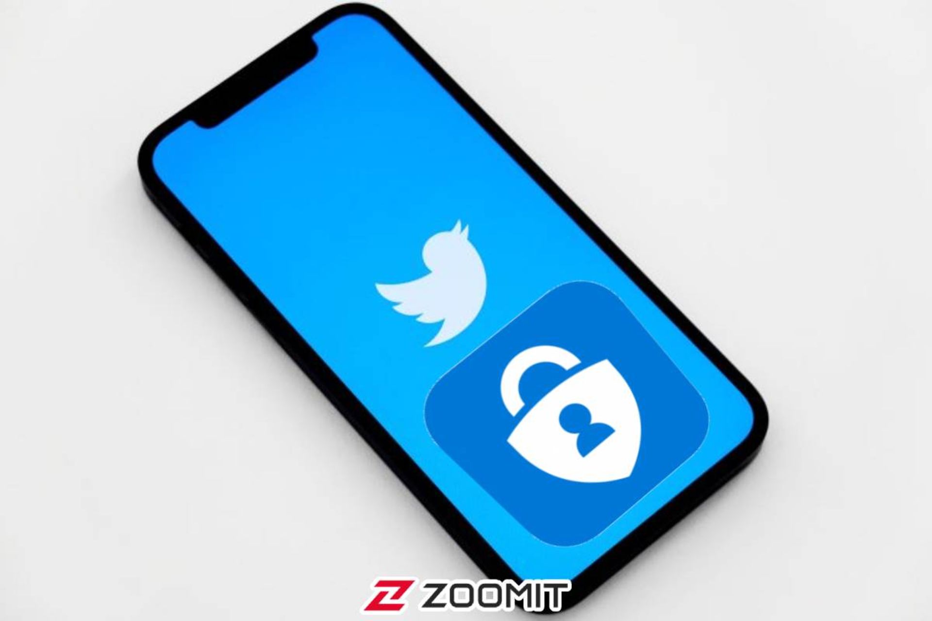 لوگو توییتر روی گوشی هوشمند