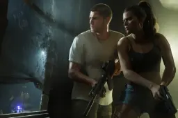 مرد و زن مامور مسلح با تفنگ و کلت در محیط تاریک
