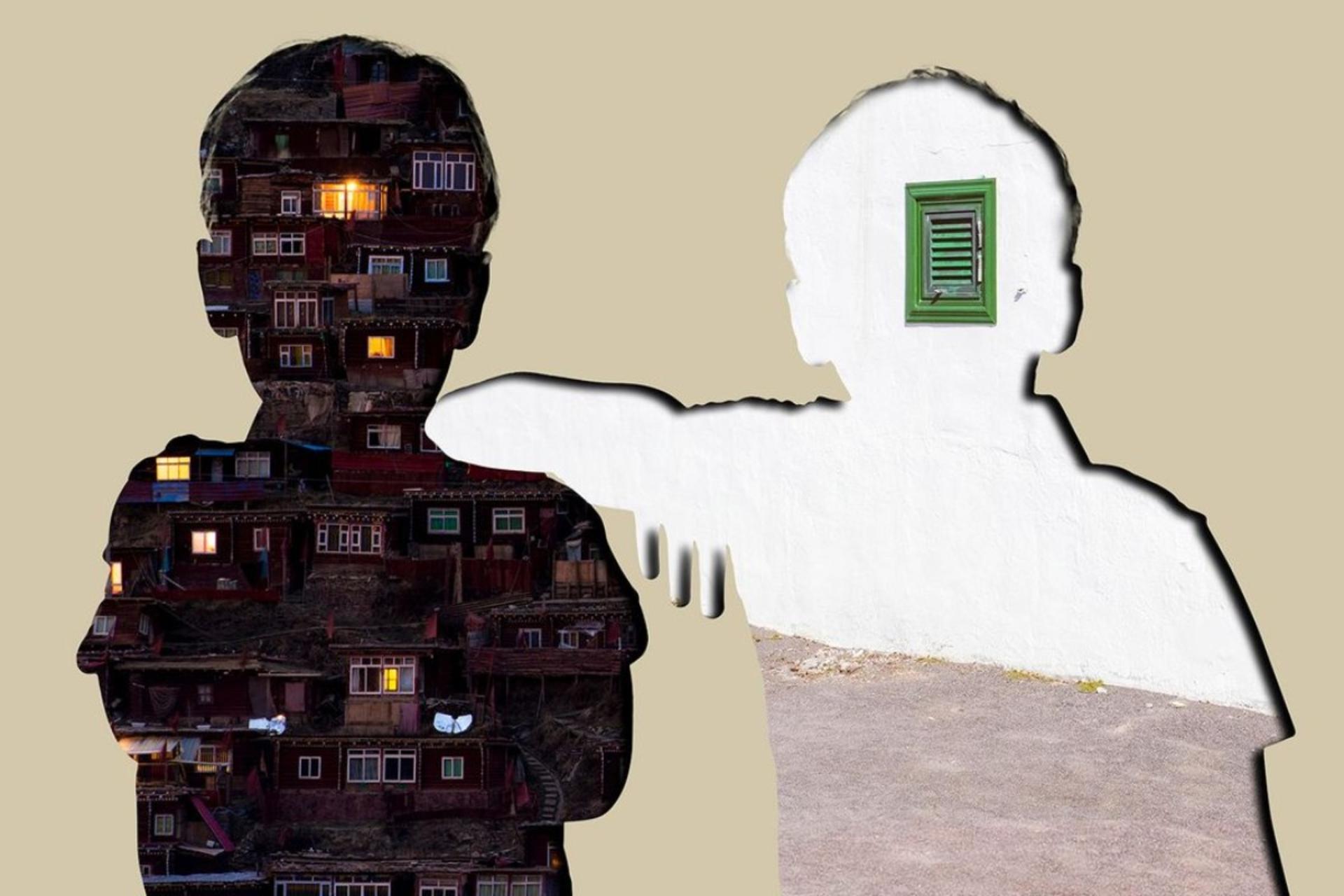 تصویرسازی دو کودک با تصاویری از خانه‌های درونشان