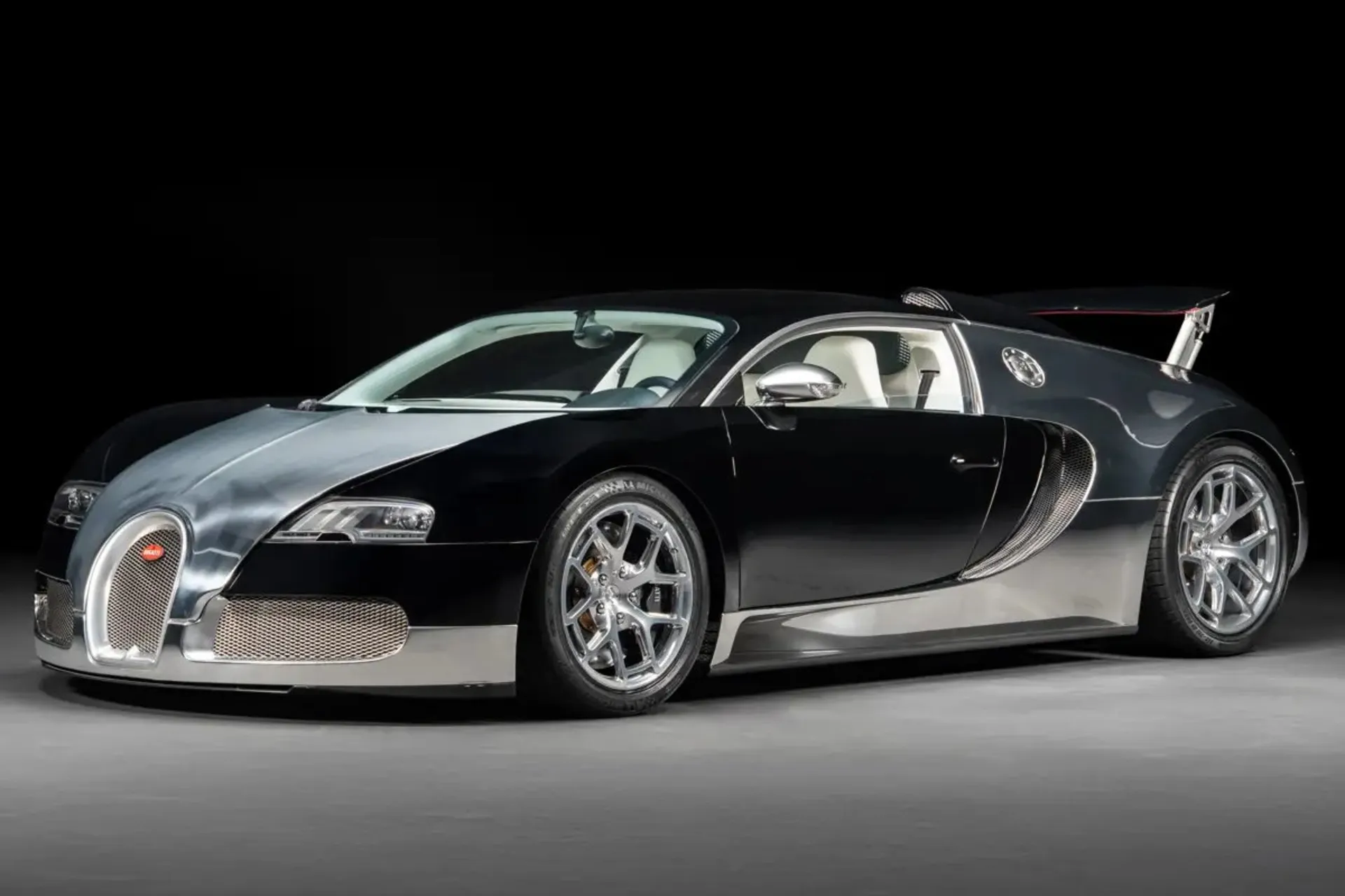 نسخه‌ی نوکتورن بوگاتی ویرون