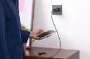 نمای درحال کار شارژر یوگرین UGREEN CD319-90666