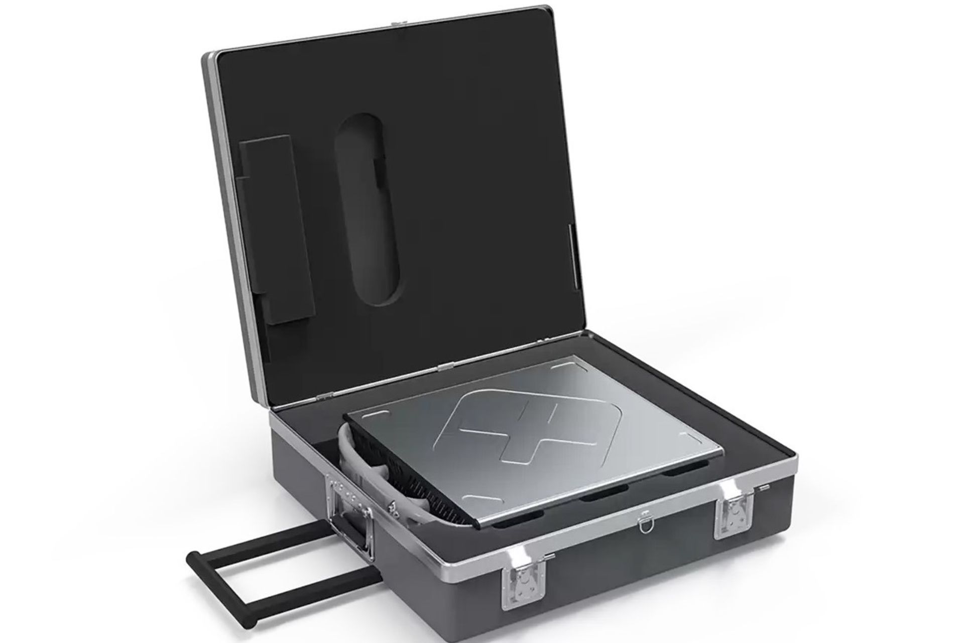 کیف حافظه SSD nvme با ظرفیت ۳۲۸ ترابایت