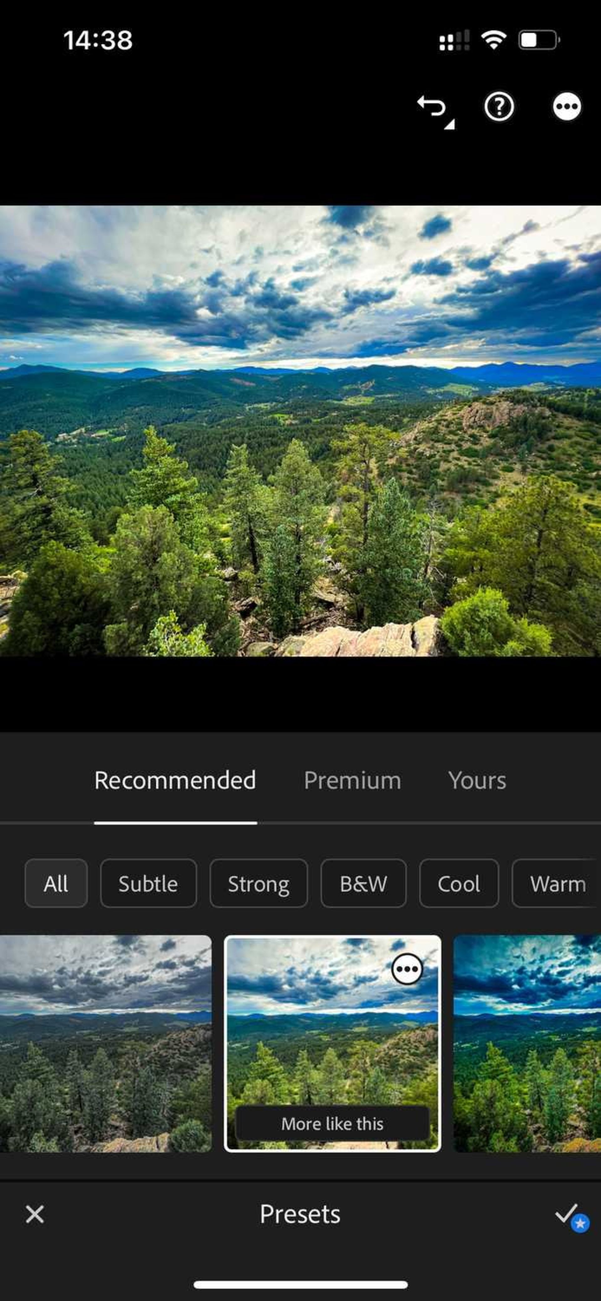 اپلیکیشن عکاسی Lightroom Mobile