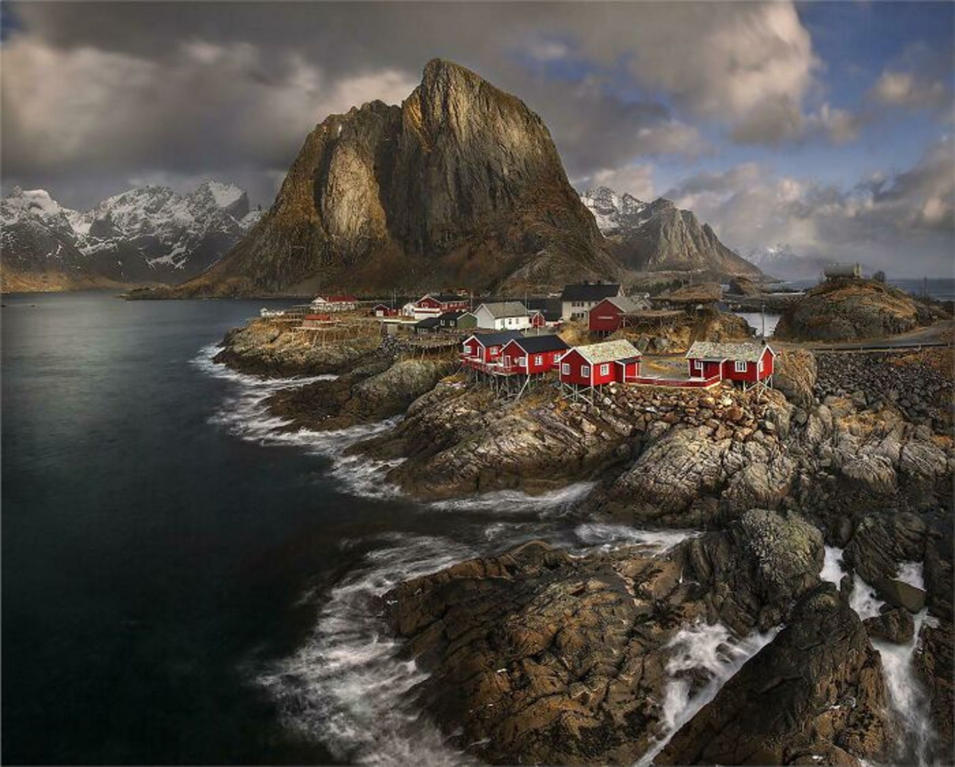 خانه های کنار دریا نروژ