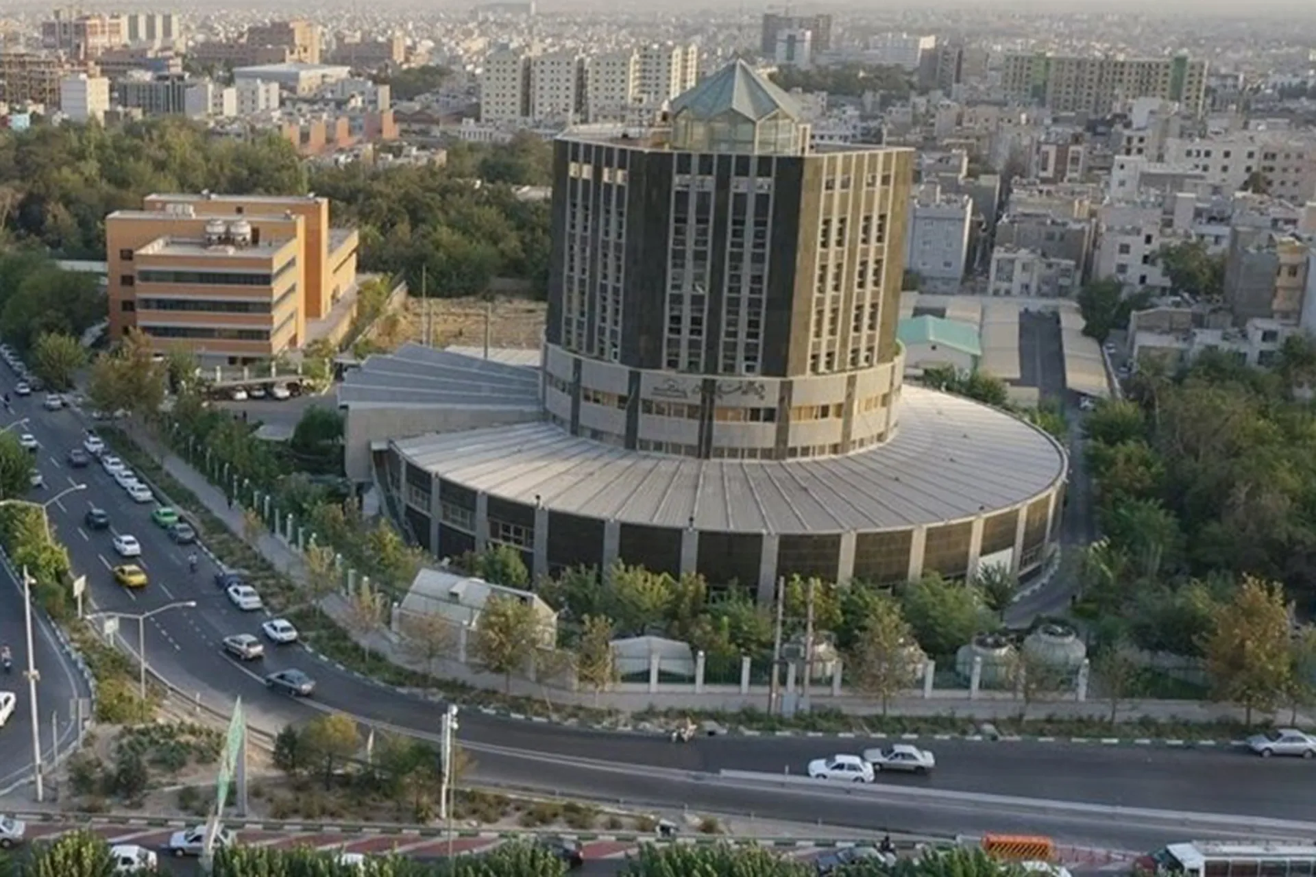 پژوهشگاه فضایی