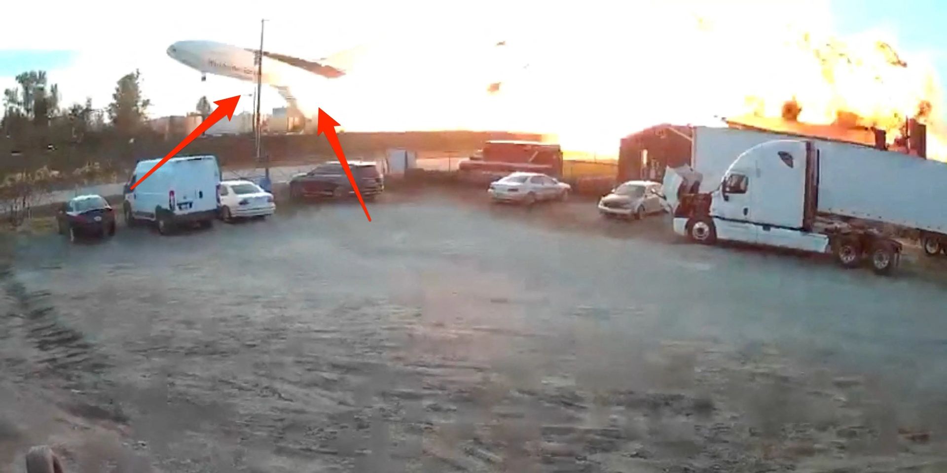 نمایی از حادثه هواپیمای UPS