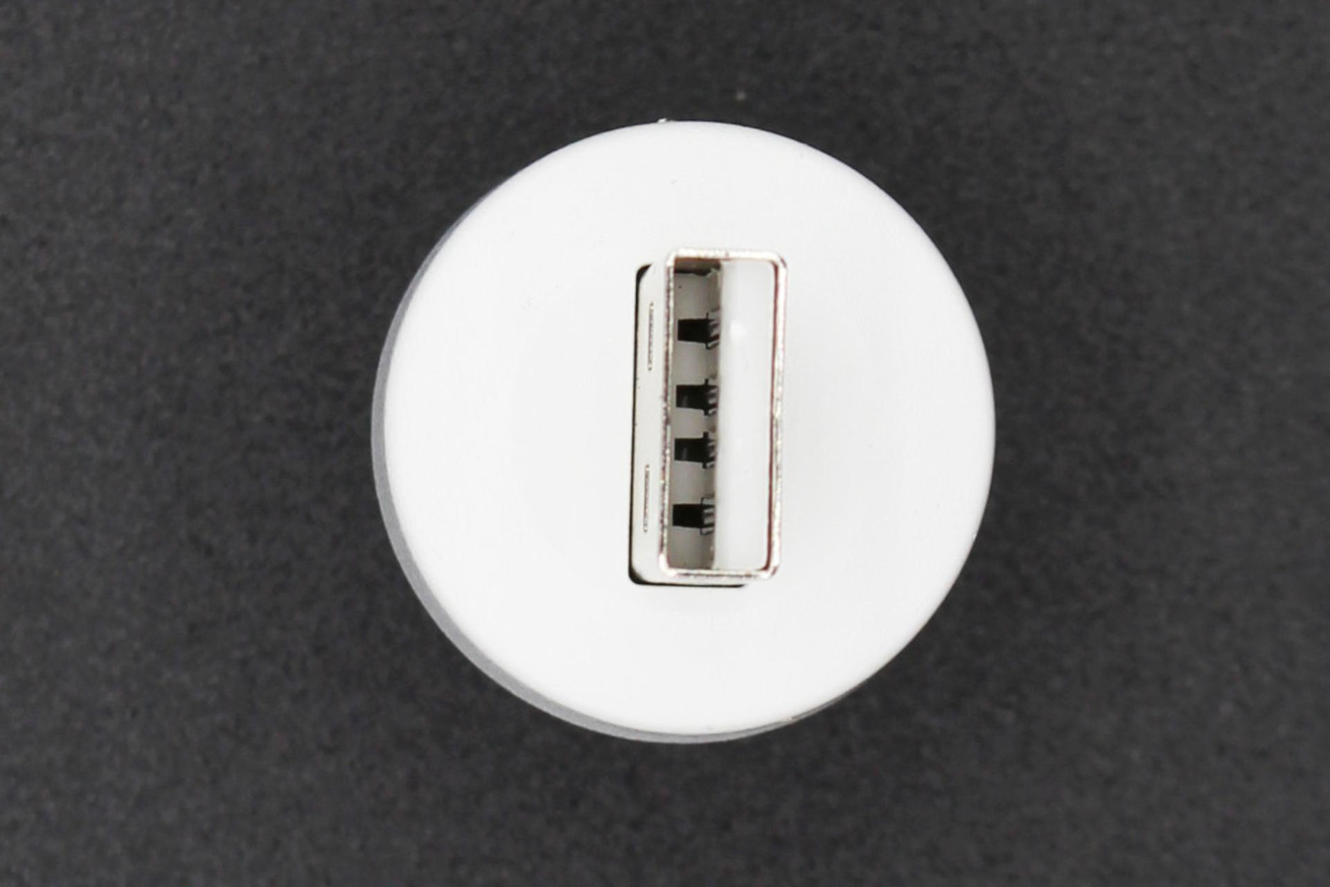 نمای پایین چراغ USB LED Lamp