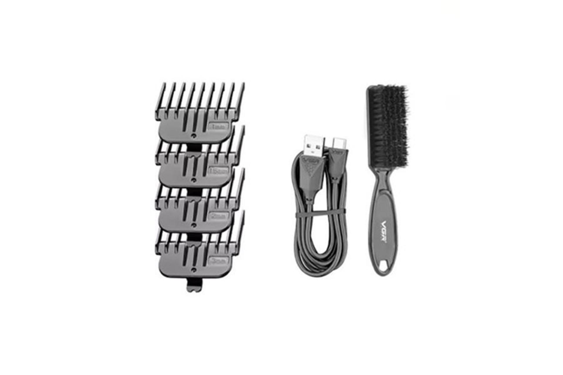 ماشین اصلاح وی جی آر VGR V-974 نمای لوازم همراه