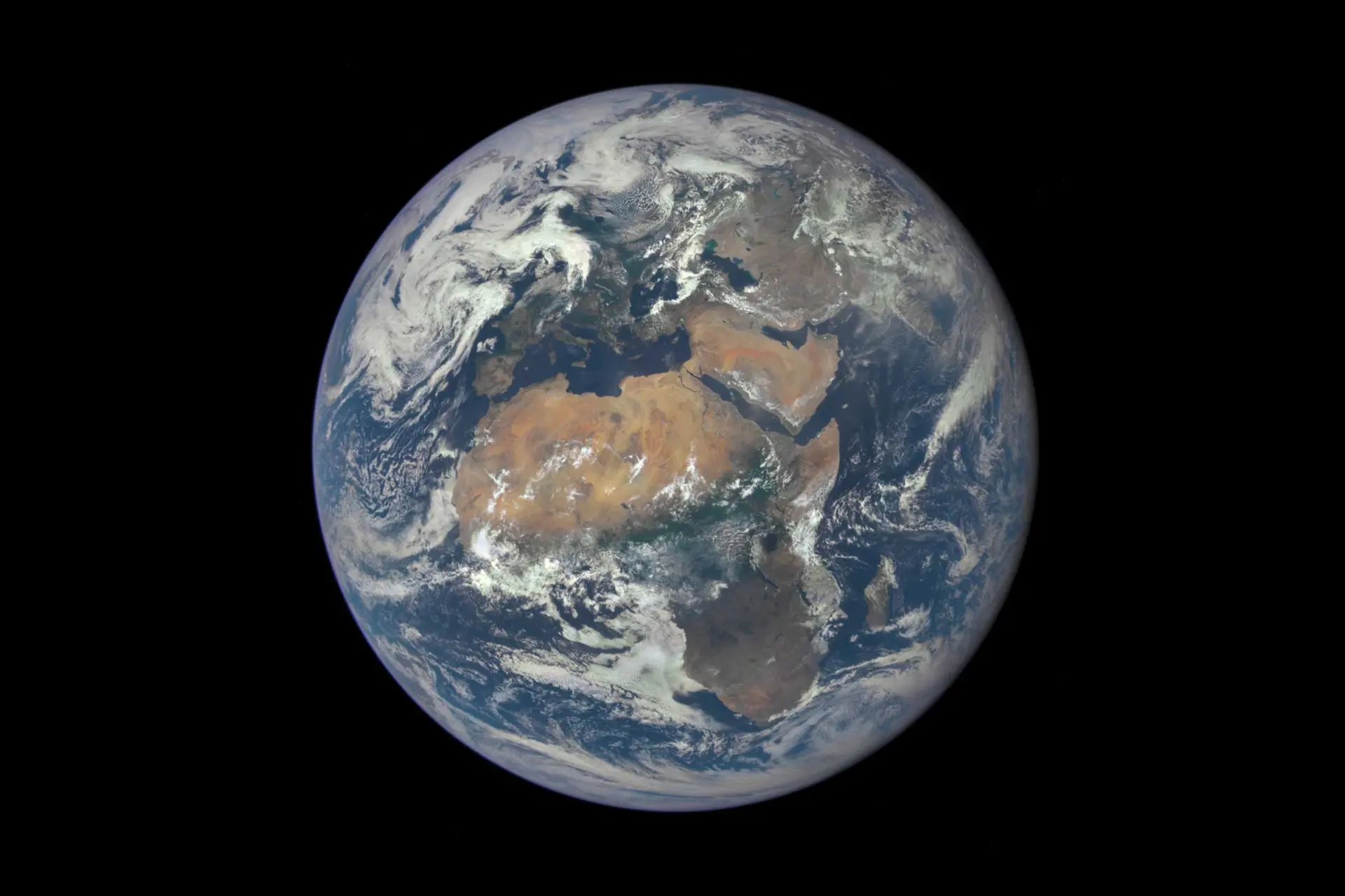 سیاره زمین از نگاه رصدخانه اقلیم فضای ژرف ناسا