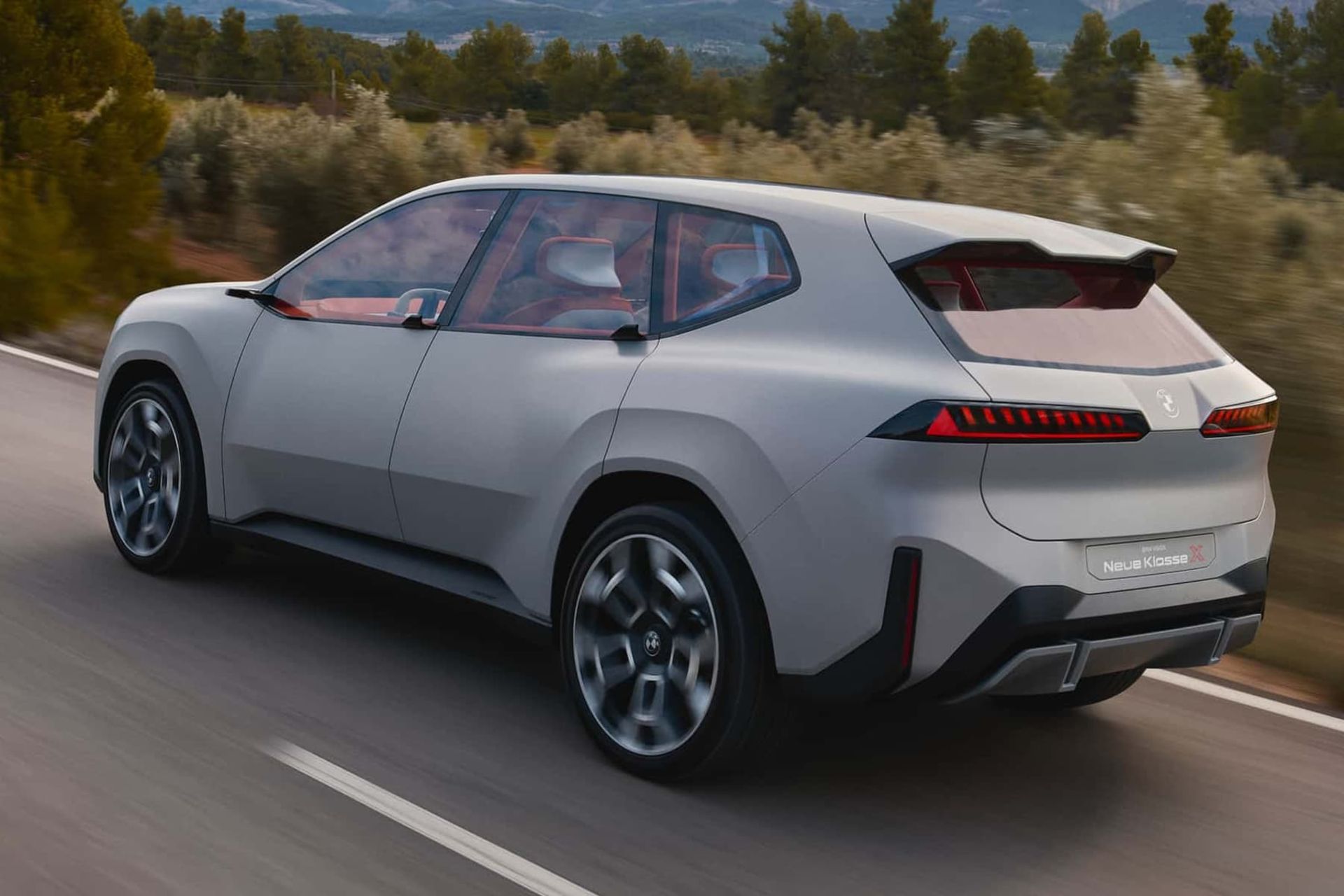 خودرو بی ام و Vision Neue Klasse X از نمای پشت