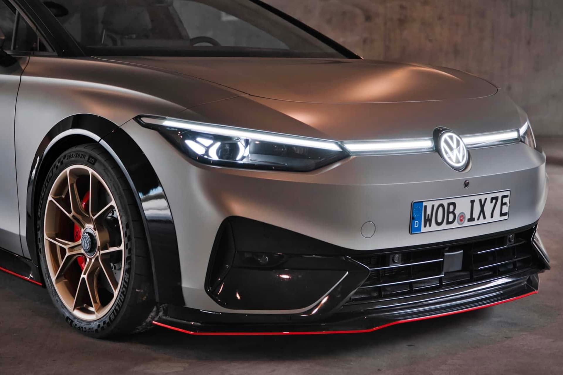 فولکس واگن ID.X Performance از نمای جلو