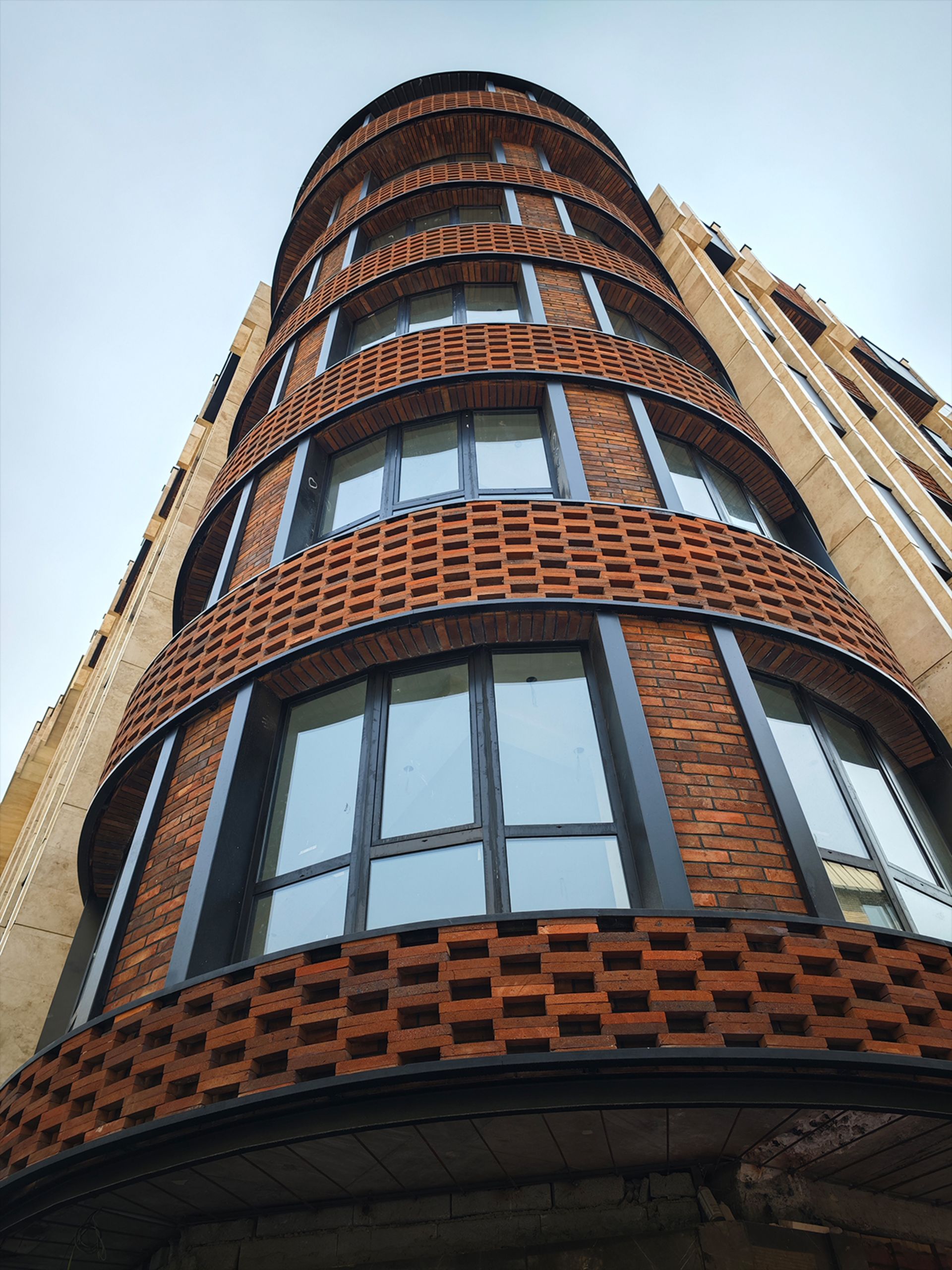 نمای ساختمان آجری در جردن