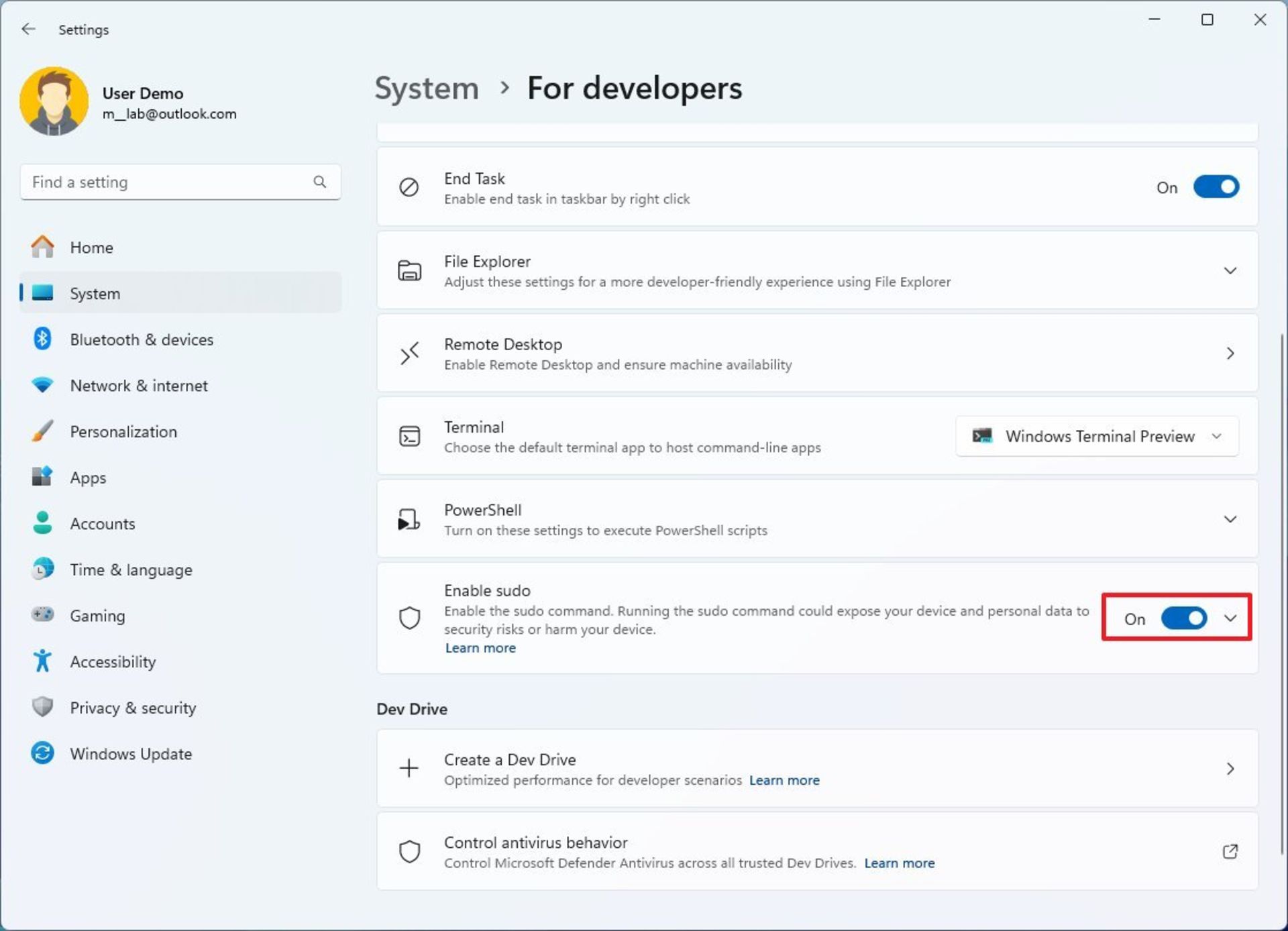 گزینه فعال کردن sudo در بخش For developers ویندوز ۱۱