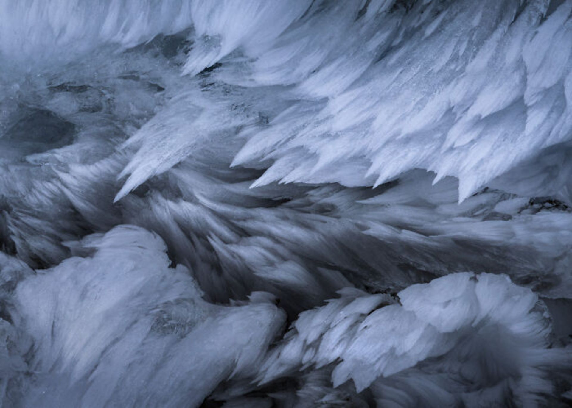 آب یخزده رود