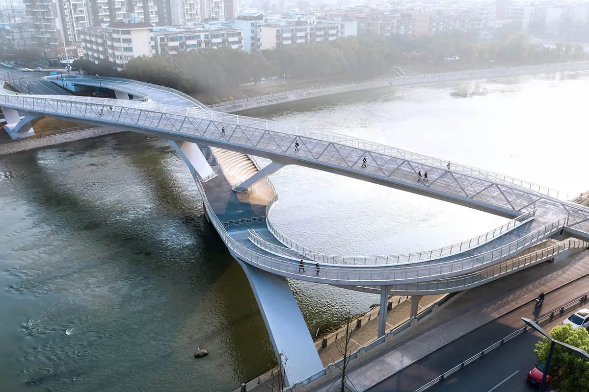 پل Wuchazi در چین با طراحی نوار موبیوس