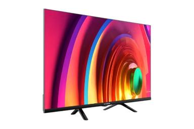 تلویزیون ایکس ویژن X-Vision 32XH605 نمای جلو و چپ