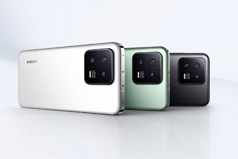 شیائومی ۱۳ / Xiaomi 13 و شیائومی ۱۳ پرو از نمای پشت