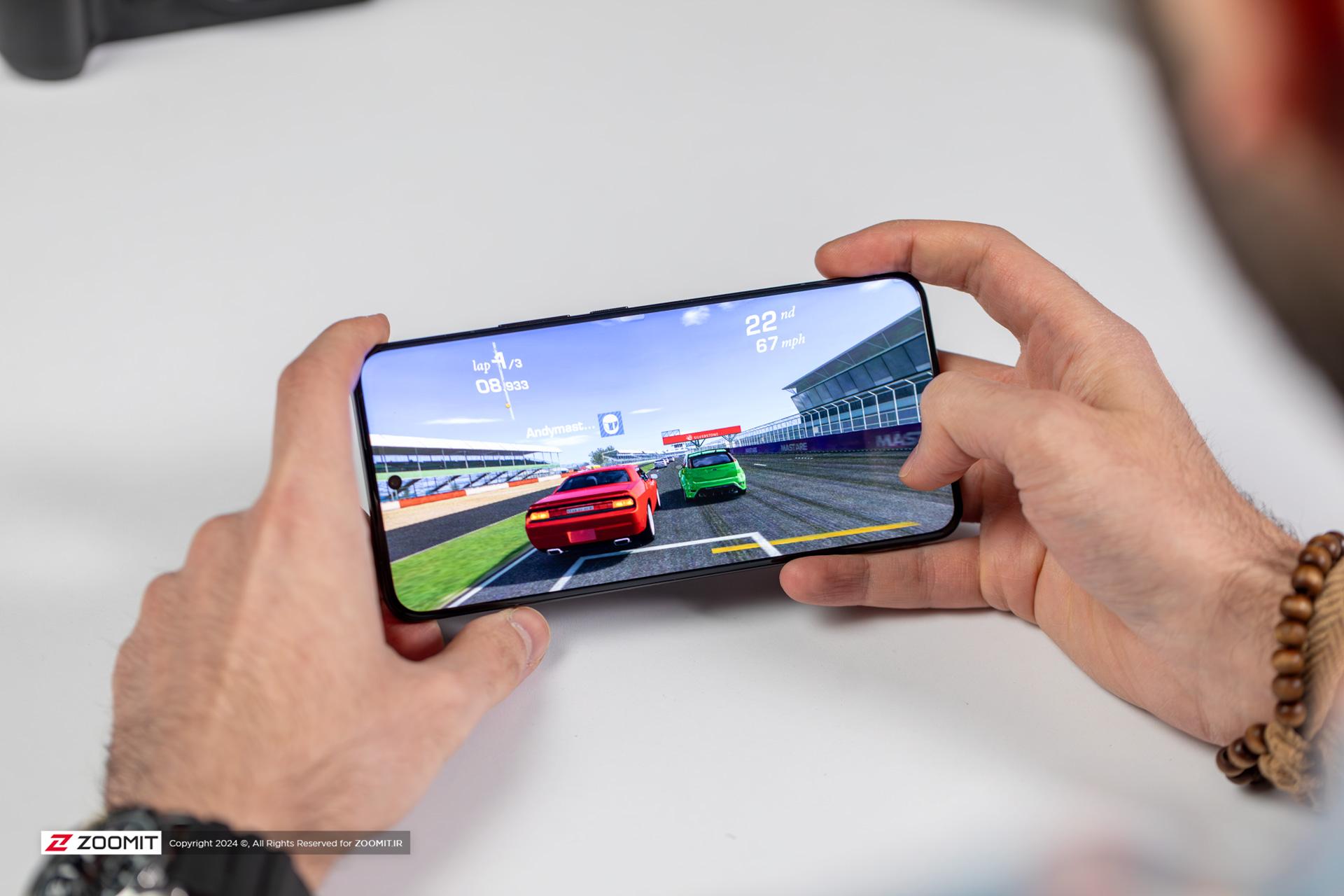 بازی Real Racing شیائومی ۱۴ اولترا